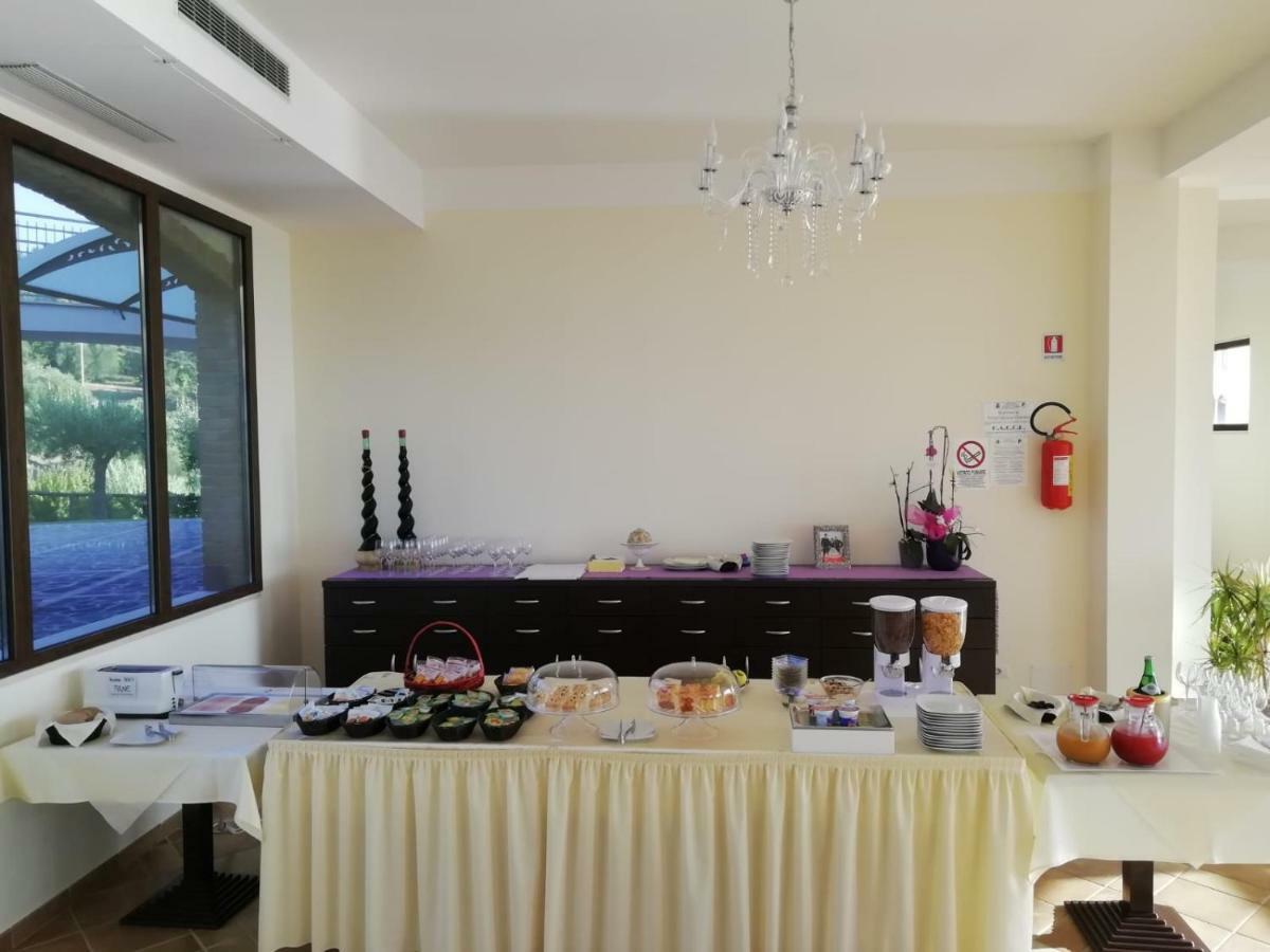 סן ג'יובאני א פירו Hotel Caluna Charme מראה חיצוני תמונה