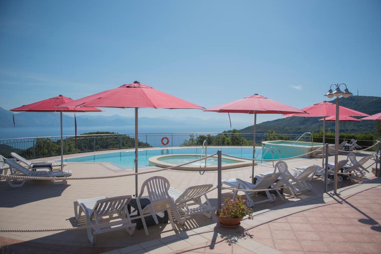 סן ג'יובאני א פירו Hotel Caluna Charme מראה חיצוני תמונה