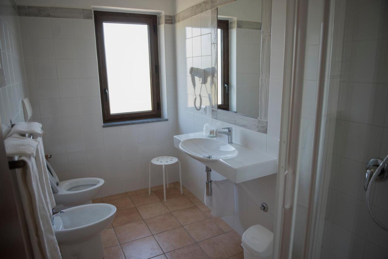 סן ג'יובאני א פירו Hotel Caluna Charme מראה חיצוני תמונה